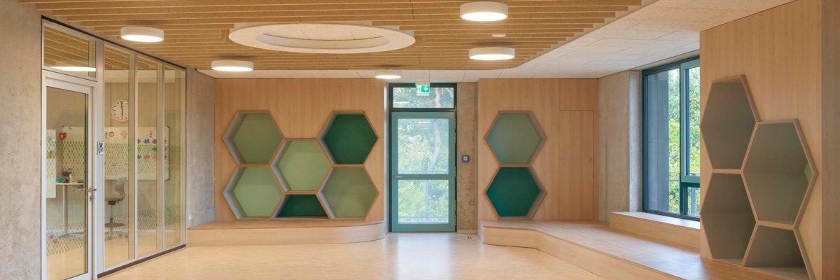 Carlo-Mierendorff-Schule Foyer