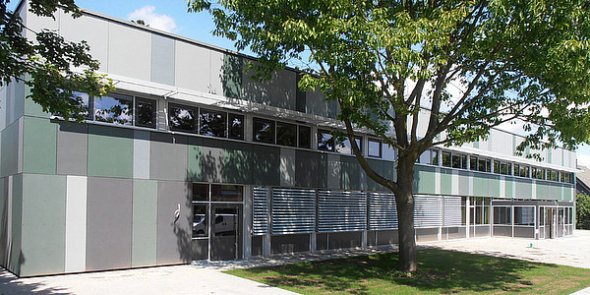 Schule auf der Aue Schulgebäude Schule auf der Aue